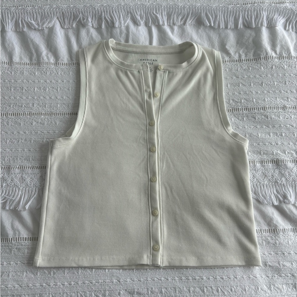 American Eagle Off-White Buttoned Top